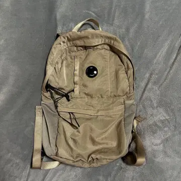 C.P.COMPANY 나일론 백팩 백팩 베이지