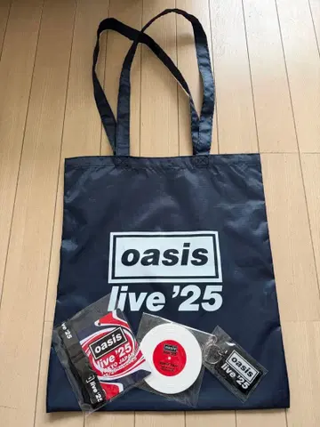 oasis live '25 VIP 토트백