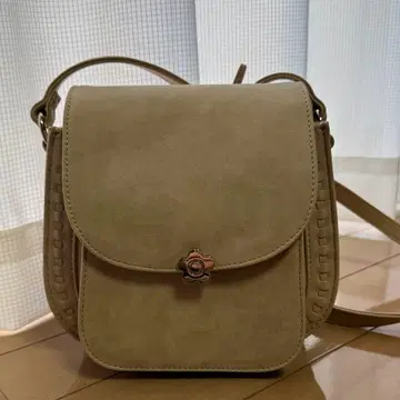 숄더백: MARY QUANT