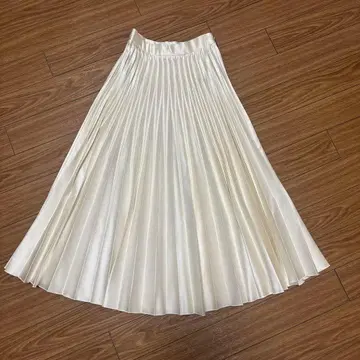 BLENHEIM 플리츠 스커트 S 사이즈