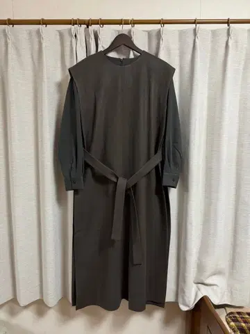 RIM.ARK 림아크 Long vest tops