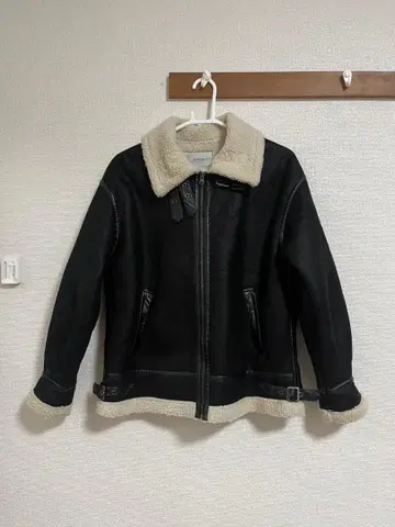 [ EMODA ] 무스탕 자켓 블랙