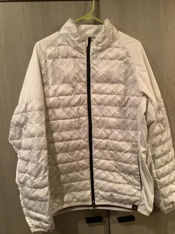 뉴발란스 골프웨어 사이즈 (L 상당?)