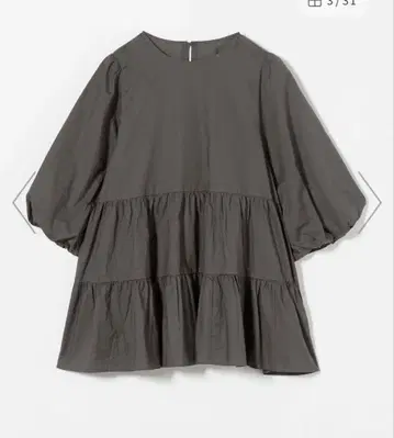 티어드 벌룬 슬리브 블라우스