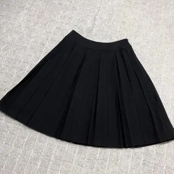 르네 [스커트] 박스 플리츠 턱 울 무릎 기장 블랙 사이즈 36
