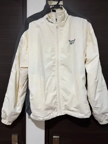 Reebok 나일론 자켓