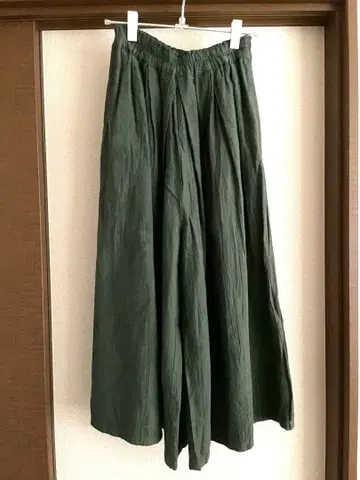 젠 선생님의 일상복 와이드 팬츠 그린 두꺼운 원단