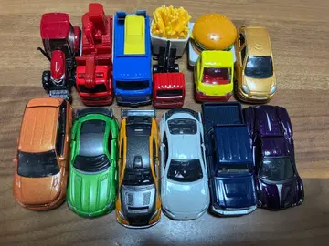 토미카 12대 묶음 판매