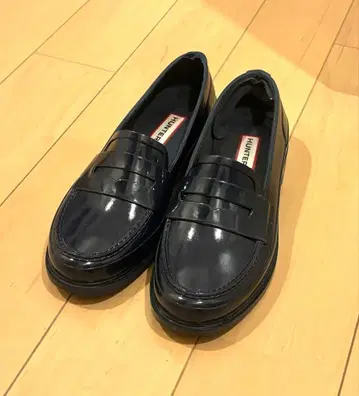 헌터 HUNTER 네이비 러버 로퍼 23cm
