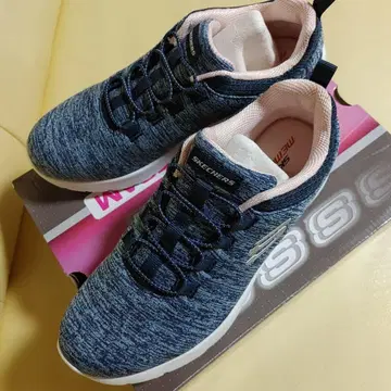 SKECHERS 메모리폼 스니커즈 7.5