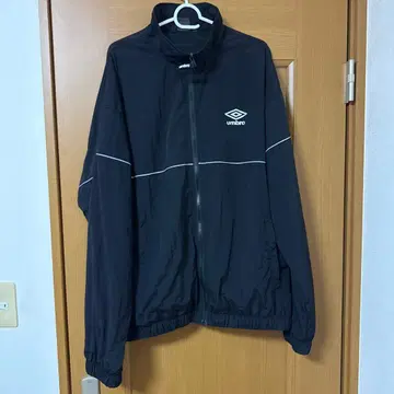 엄브로 x 코엔 나일론 자켓 윈드 브레이커