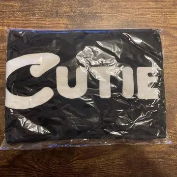 CUTIE STREET 큐스트 스테디셀러 타월 블랙