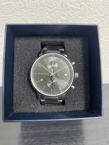 타미힐피거 손목시계 스테인리스