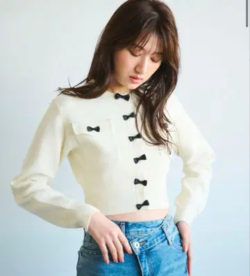 코코딜 COCODEAL 리본 컴팩트 가디건