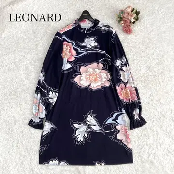 최근 레오나르 튜닉 트리밍 꽃 루즈핏 버튼 네이비