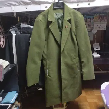 올리브 그린 스텐카라 코트