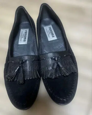 renoma Paris 프린지 스웨이드 블랙 로퍼 24.5cm