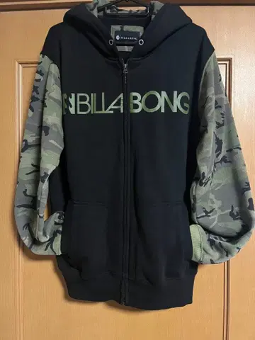 [ 새상품급 ] 빌라봉 풀 집업 후드티 L 사이즈