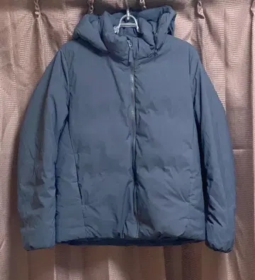 유니클로 하이브리드 다운 후드티