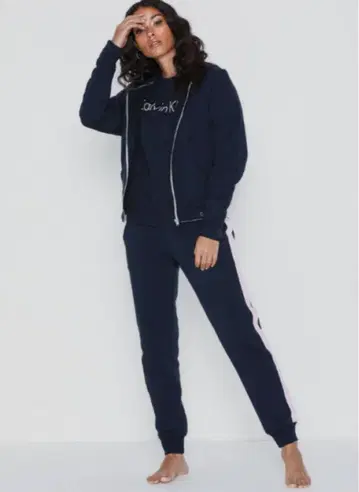 Calvin Klein 맨투맨 상하의 세트