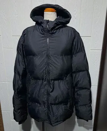 Champion 블랙 다운 자켓 L 사이즈