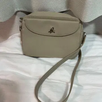 아네스베 숄더백