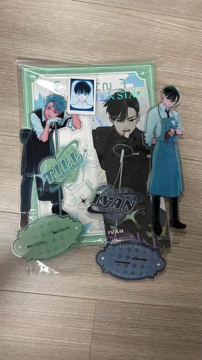 A-set made acrylic Ivan, Teal set