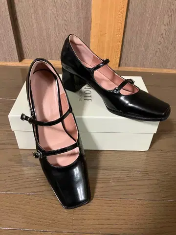 블랙 스퀘어토 펌프스 Motf 멜리 제인 스트랩