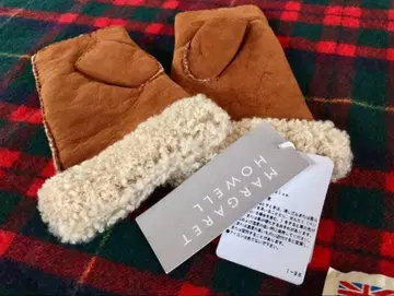 마가렛호웰 양가죽 미튼 영국제