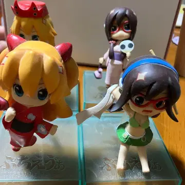 에반게리온 미니 피규어 4개 세트