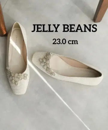 [ 새상품 ] [ JELLY BEANS ] 비즈 플라워 모티브 펌프스