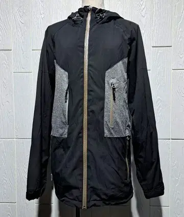 [빈티지] RPZN 마운틴 파카 블랙/그레이