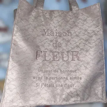 메종 드 플뢰르 레이스 토트백