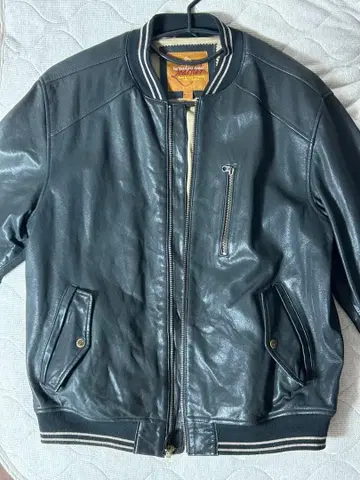 블랙 가죽 자켓