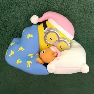 POPMART 미니언즈 밥 팀 SWEET DREAMS 피규어