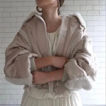 [새상품급] ETRE TOKYO 퀼팅 MA-1 보아 숏 블루종