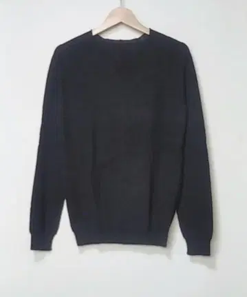 ATTACHMENT V넥 니트/스웨터