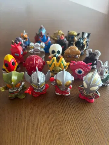 울트라맨 시리즈 손가락 인형 세트