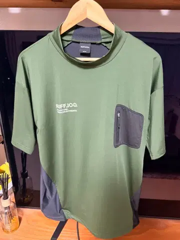 RUFFLOG 모크넥 골프 셔츠