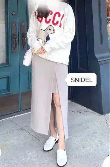 [ 새상품급 ] SNIDEL 그레이 슬릿 타이 스커트 사이즈 0