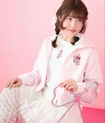 [ 미개봉 ] 메조 피아노*베리에짱 숏 기장 집업 후드티*핑크