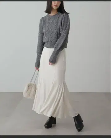 [택 포함 새상품] 프리즈마트 벨로아 머메이드 스커트