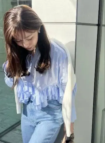 코코딜 COCO DEAL 헴프릴 블라우스