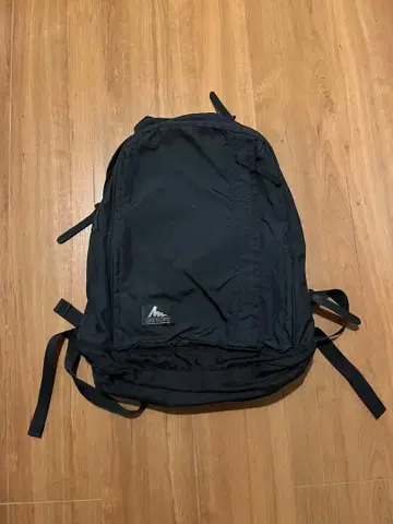 Gregory 블랙 백팩 컴퓨터 수납