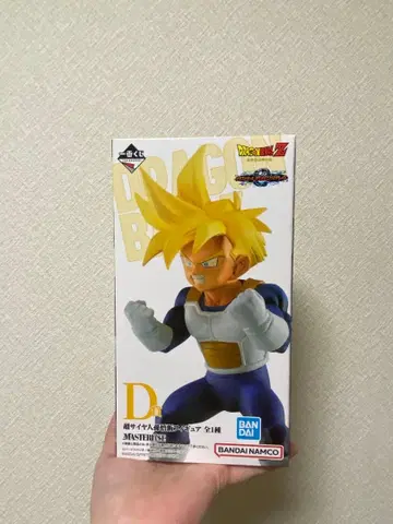 드래곤볼 초사이어인 피규어