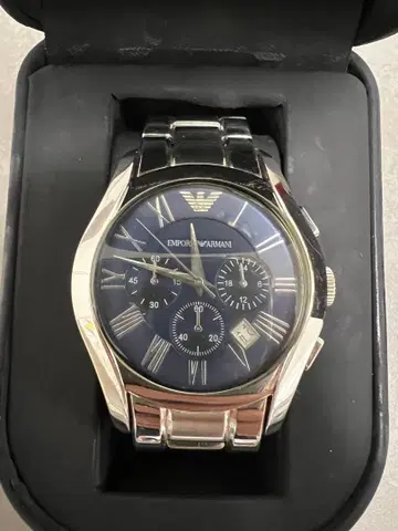 엠포리오 아르마니 크로노그래프 손목시계