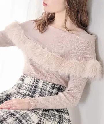 퍼 케이프 스타일 소매 프릴 리브 니트 풀오버 toccocloset