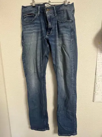 TOMMY JEANS 다크 블루 슬림핏 데님