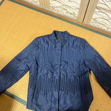 Leslian 네이비 퀼팅 자켓