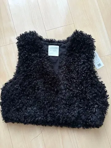 미사용 새상품 MES VACANCES 에코 컬 퍼 베스트